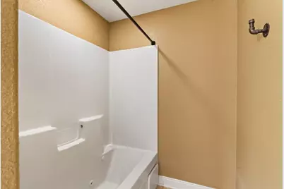 1817  Woodland Way #429-1, Slinger, WI 53086 - Photo 23