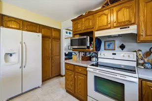 410 S Claremont Rd, Saukville, WI 53080 - Photo 13