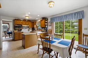 410 S Claremont Rd, Saukville, WI 53080 - Photo 15