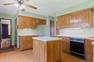 1135 Country Highlands Dr, Richfield, WI 53033 - Photo 3