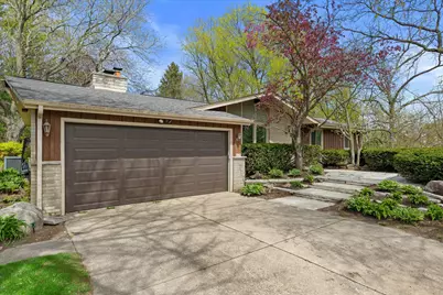 1135  Country Highlands Dr, Richfield, WI 53033 - Photo 31