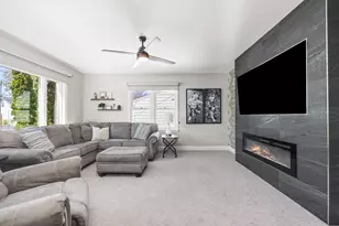 304 Fredonia Ave, Fredonia, WI 53021 - Photo 5