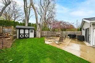 2500 W Hemlock Rd, Glendale, WI 53209 - Photo 37
