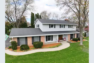 2500 W Hemlock Rd, Glendale, WI 53209 - Photo 1