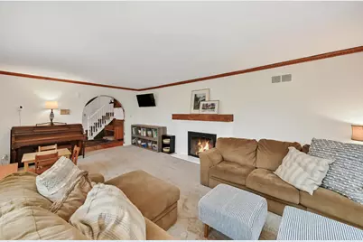 2500 W Hemlock Rd, Glendale, WI 53209 - Photo 13
