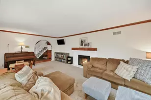 2500 W Hemlock Rd, Glendale, WI 53209 - Photo 13
