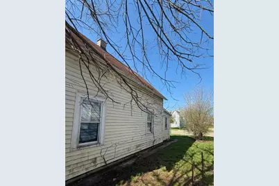 1219  Racine St, Racine, WI 53403 - Photo 15