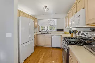 114 Point Elkhart Dr, Elkhart Lake, WI 53020 - Photo 5