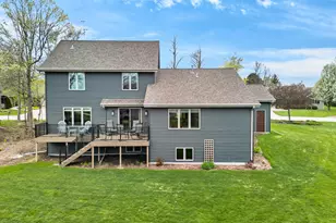 1831 Mapletree Rd, Howards Grove, WI 53083 - Photo 25