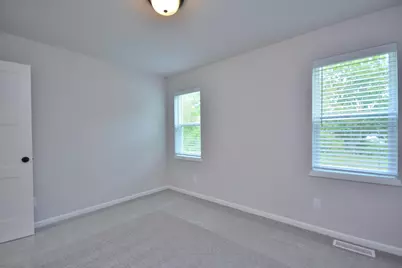 620  5 Mile Rd, Racine, WI 53402 - Photo 15