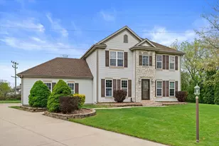 7589 S Pacific St, Franklin, WI 53132 - Photo 1