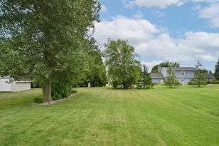 1467 W 2nd Ave, Port Washington, WI 53074 - Photo 27