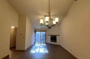 18275 Brookfield Lake Dr, Brookfield, WI 53045 - Photo 3