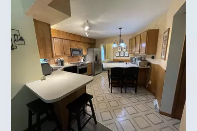 1708  Howlett Ln, Waukesha, WI 53186 - Photo 17