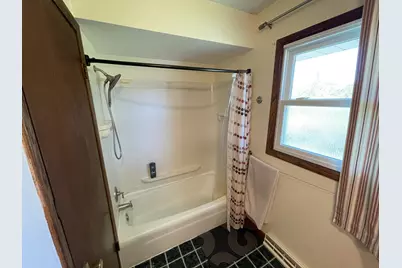 1708  Howlett Ln, Waukesha, WI 53186 - Photo 9