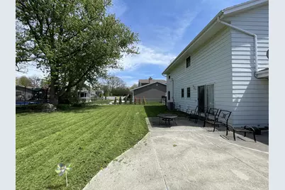 1708  Howlett Ln, Waukesha, WI 53186 - Photo 37