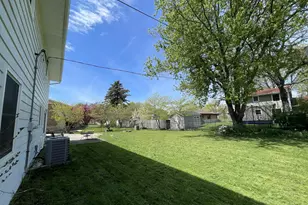 1708 Howlett Ln, Waukesha, WI 53186 - Photo 39