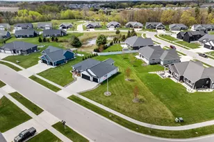 1625 Drusillas Way, Howard, WI 54313 - Photo 45