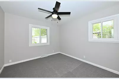 8604  20th Ave, Kenosha, WI 53143 - Photo 17