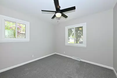 8604  20th Ave, Kenosha, WI 53143 - Photo 15