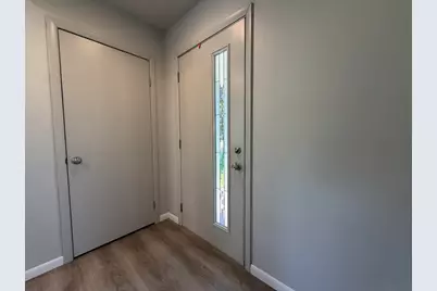 404  8th St, Somers, WI 53140 - Photo 11