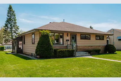 5525 W Leroy Ave, Milwaukee, WI 53220 - Photo 1