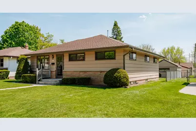 5525 W Leroy Ave, Milwaukee, WI 53220 - Photo 27