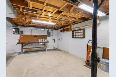 3903  Madeline Ln, Manitowoc, WI 54220 - Photo 29