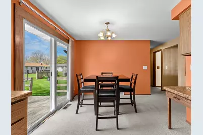 3903  Madeline Ln, Manitowoc, WI 54220 - Photo 15