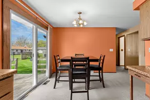 3903 Madeline Ln, Manitowoc, WI 54220 - Photo 15