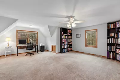 W72N509  Cider Mill Ct, Cedarburg, WI 53012 - Photo 25