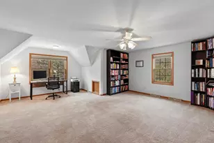 W72N509 Cider Mill Ct, Cedarburg, WI 53012 - Photo 25