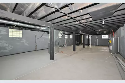 1901 N 32nd St #1903, Milwaukee, WI 53208 - Photo 25