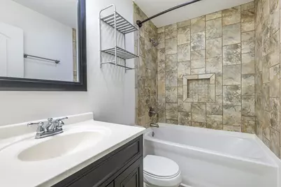 2525  Hass St, La Crosse, WI 54601 - Photo 11