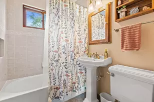 520 W Oakwood Rd, Oak Creek, WI 53154 - Photo 25