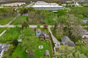 520 W Oakwood Rd, Oak Creek, WI 53154 - Photo 9