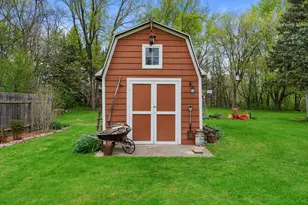 520 W Oakwood Rd, Oak Creek, WI 53154 - Photo 41
