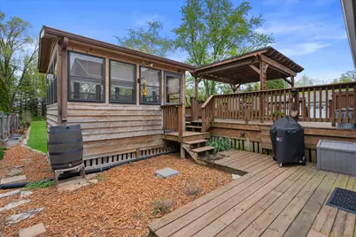 520 W Oakwood Rd, Oak Creek, WI 53154 - Photo 37