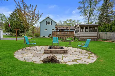 520 W Oakwood Rd, Oak Creek, WI 53154 - Photo 45
