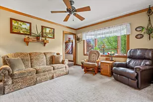 520 W Oakwood Rd, Oak Creek, WI 53154 - Photo 15