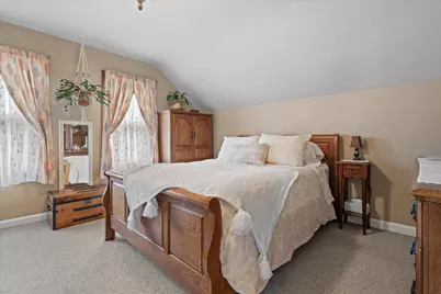 520 W Oakwood Rd, Oak Creek, WI 53154 - Photo 27