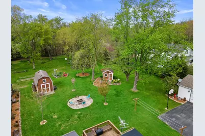 520 W Oakwood Rd, Oak Creek, WI 53154 - Photo 11