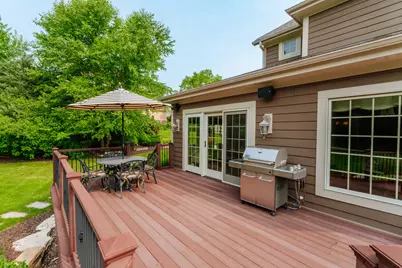 W210N5415  Carters Crossing Cir, Menomonee Falls, WI 53051 - Photo 25