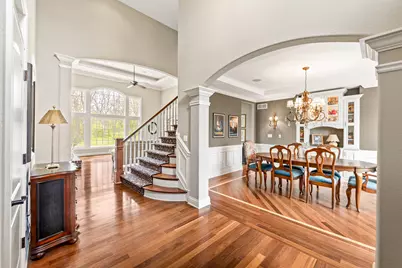 W210N5415  Carters Crossing Cir, Menomonee Falls, WI 53051 - Photo 7