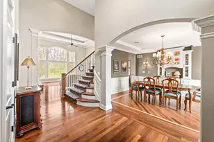 W210N5415 Carters Crossing Cir, Menomonee Falls, WI 53051 - Photo 7