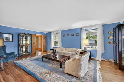 12613 N Jonquil Ct, Mequon, WI 53092 - Photo 3