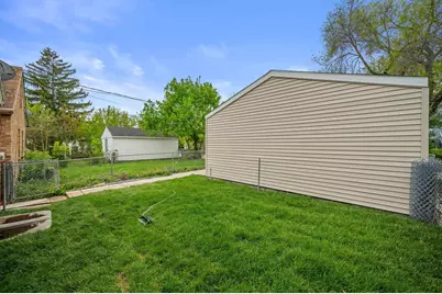 5359 N 33rd St, Milwaukee, WI 53209 - Photo 25