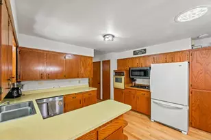 530 Oak Terrace, Slinger, WI 53086 - Photo 13