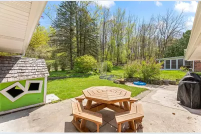 530  Oak Ter, Slinger, WI 53086 - Photo 3