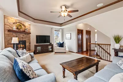 1707  Coldwater Creek Dr, Waukesha, WI 53188 - Photo 17